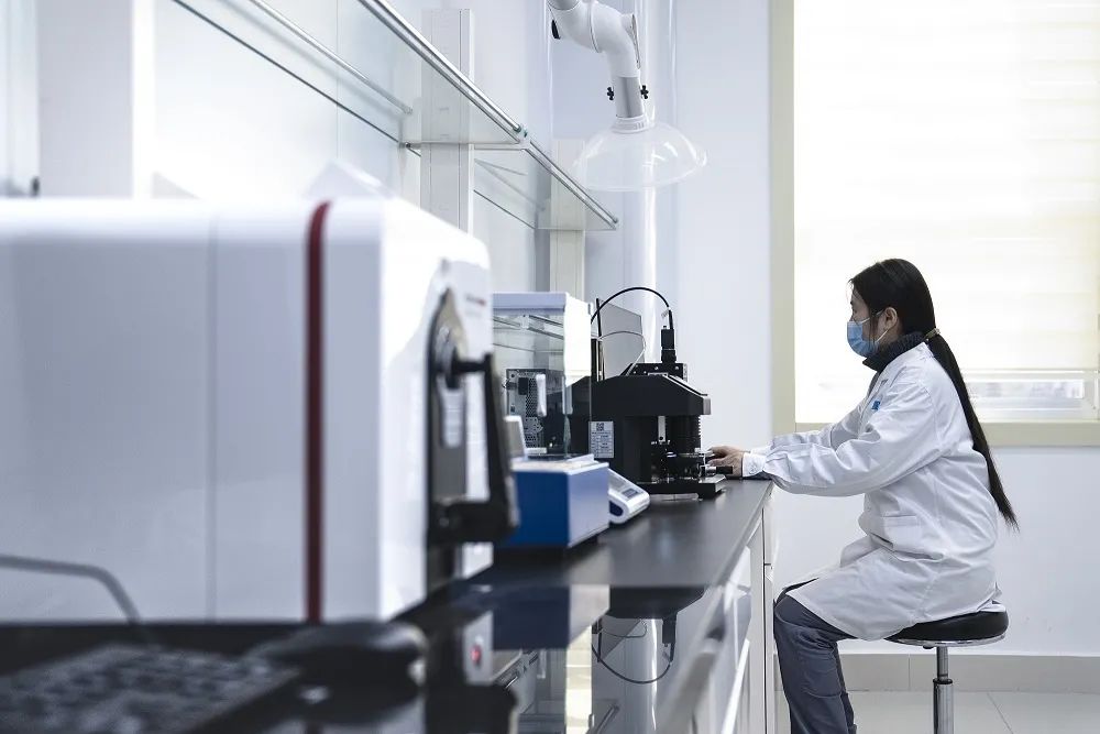 ห้องปฏิบัติการของ Shinmade ผ่านการตรวจสอบการเฝ้าระวังของ CNAS สำเร็จ